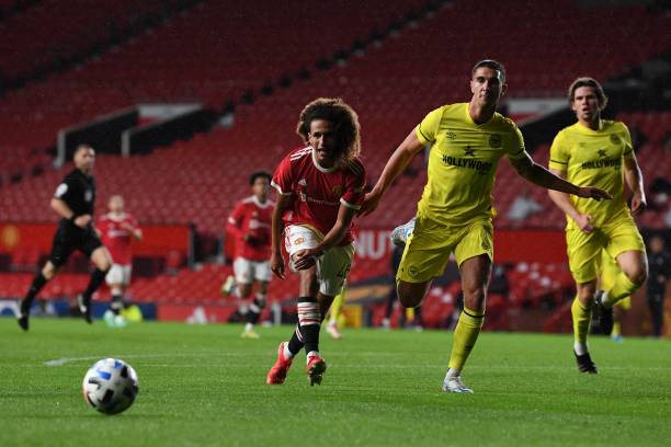 人与歌手魅 人与歌手魅